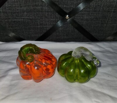 Blown Glass Pumpkins Curly Stem Lot Of 2 Green And Orange