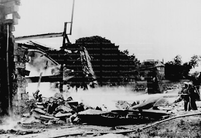 DEUTSCHES BOMBERWRACK - Original Flugzeugfoto