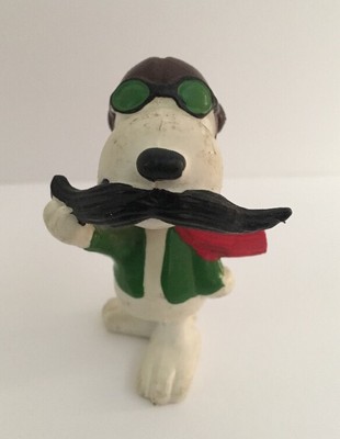 VTG Snoopy Red Baron w Moustache Figurine 1985 United Feature Hong Kong peanuts