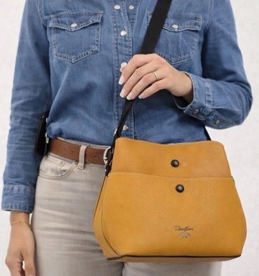 Chic David Jones Yellow Crossbody Bag Stylish & Versatile