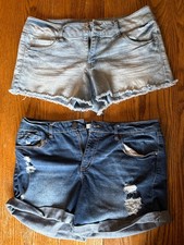 2 pairs Refuge Women's Shorts Stretch Denim Faded Blue Size 10