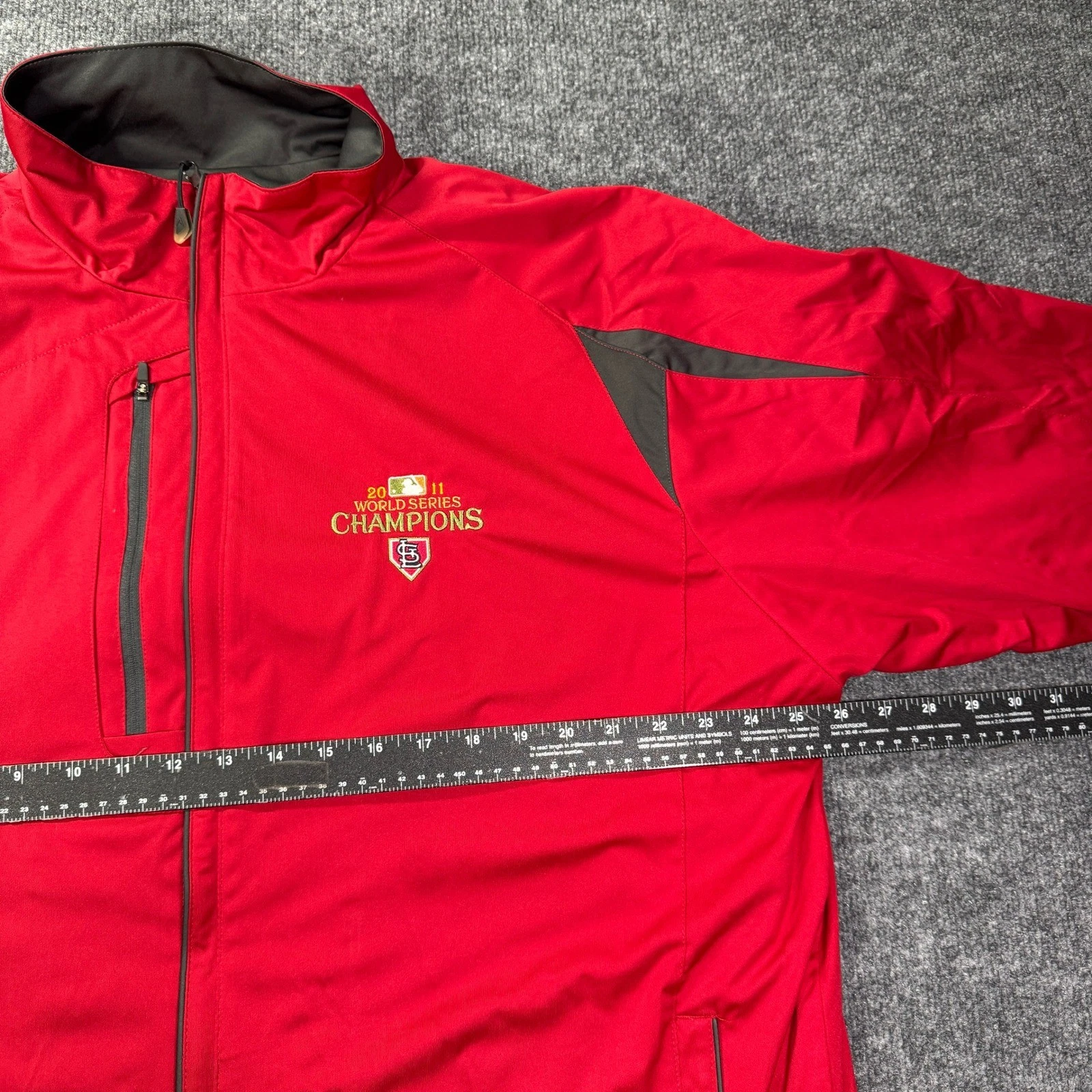 2011 World Series Champions St Louis Cardinals Antigua Windbreaker Mens XL Red - product detail image 7