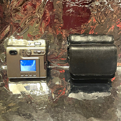 Konica Minolta DiMAGE Xg   3,2 MP Digitalkamera   TOP ZUSTAND  NEUER AKK 