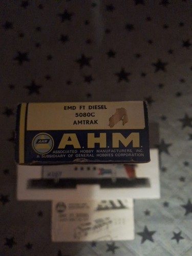 AHM HO Amtrak 4257 AHM EMD FT diésel 5080C nuevo en caja - Imagen 4 de 6