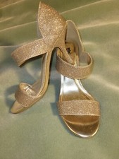 UNLISTED Little Middle - Kenneth Cole Collection Gold Sparkle Strappy Heels 7.5M