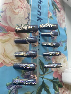 press on nails Nailed It  