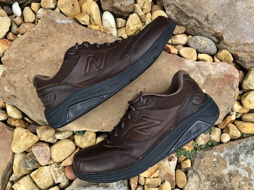 Leather MW928 BR3 Walking Shoe Brown 