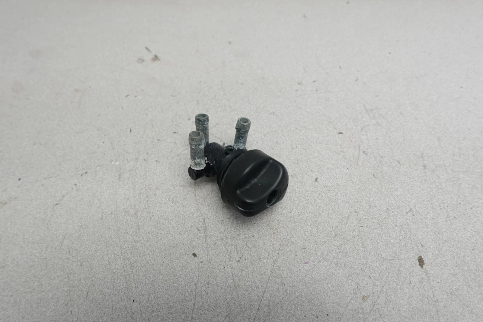 1998-2001 Sea-Doo OEM Petcock Gas Fuel Valve 275500400 XP Limited SPX LRV GTX