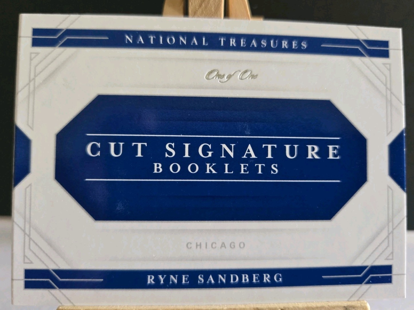 Ryne Sandberg 1/1 2020 Panini National Treasures Cut Signatures Cubs view 4