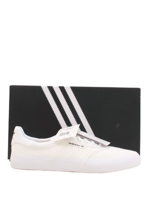 Adidas Damen Sneaker UK10 in Weiß UVP 65£