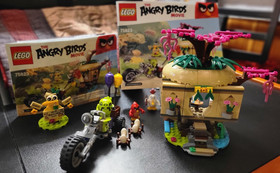 Lego 75823 Angry Birds Bird Island Egg Heist 100% Complete w/Manuals, no box.