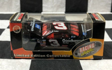 Dale Earnhardt 3 Goodwrench 1997 Monte Carlo 1:64 scale C649716019 Action