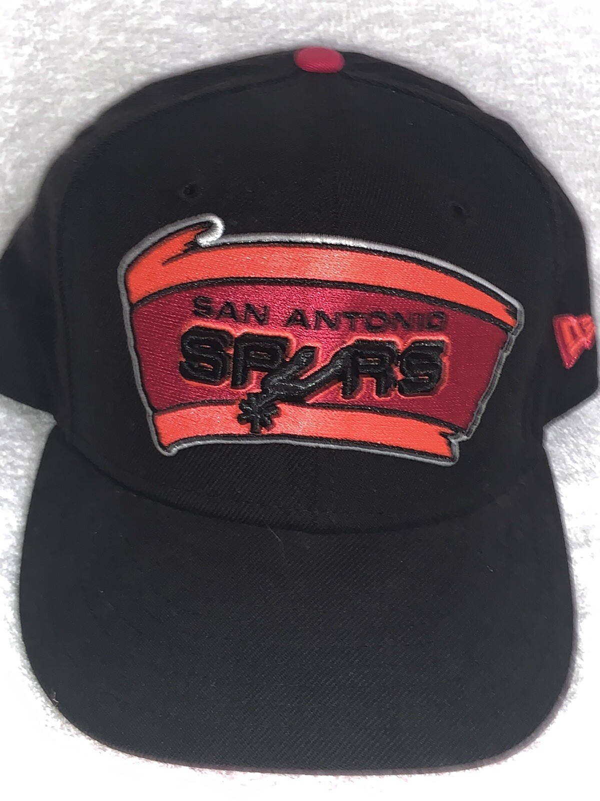 NEW ERA SAN ANTONIO SPURS HAT 9FIFTY SNAPBACK BLACK PINK HARDWOOD