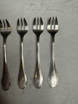 Vintage CHRISTOFLE Alfenide “Pompadour” 6 Silver-Plated Oyster