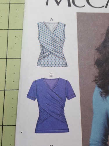 McCalls Pattern M7249 Mock Wrap Dresses Tops Sizes 14 16 16 20 22 UNCUT - 第 3/6 張圖片