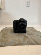 Canon EOS 50D SLR Digital Camera Battery Grip EF 28mm f/1.8 USM Wide Angle