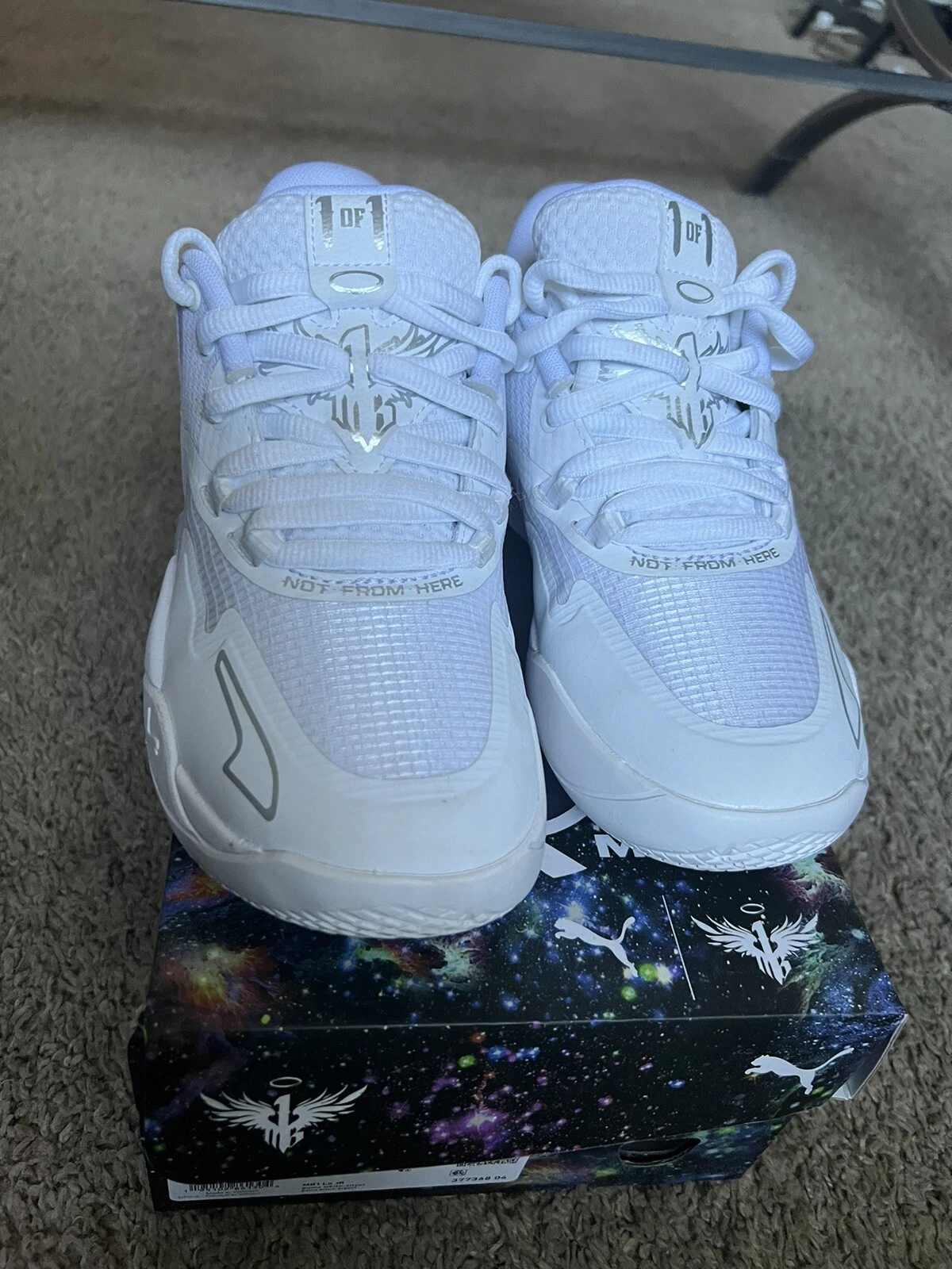 MBT Scarpe da ginnastica Puma Mb1 Lo basket ragazzo bianco sneakers taglia 5