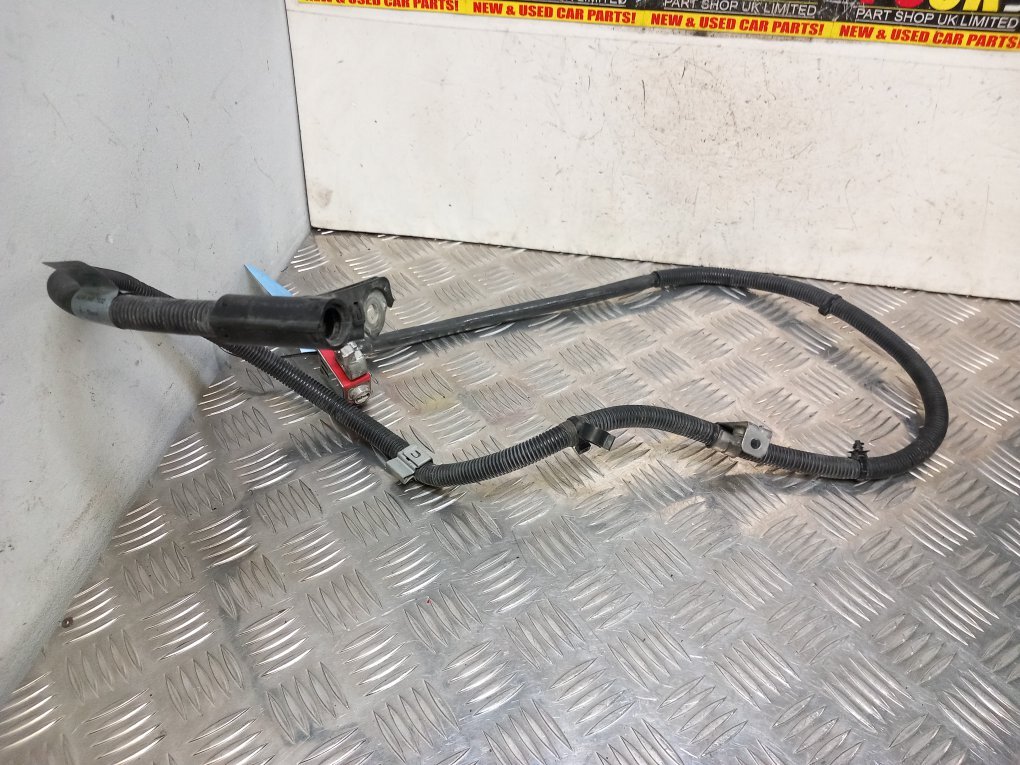 MERCEDES A CLASS W176 POSITIVE BATTERY CABLE A2465407932 2012-2018 