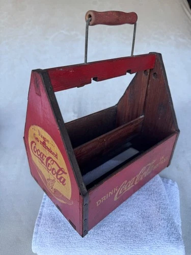 Vintage 1940's WWII WAR WINGS Wooden RARE RED Coca Cola 6-Bottle Carrier Nice