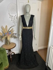 Pia Michi black long evening gown maxi dress sequin lace embroidered size 6 