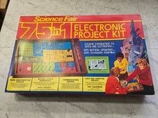 1976 SCIENCE FAIR 75 IN 1 ELECTRONIC PROJECT KIT-WOOD CASE-MANUAL-RADIO SHACK
