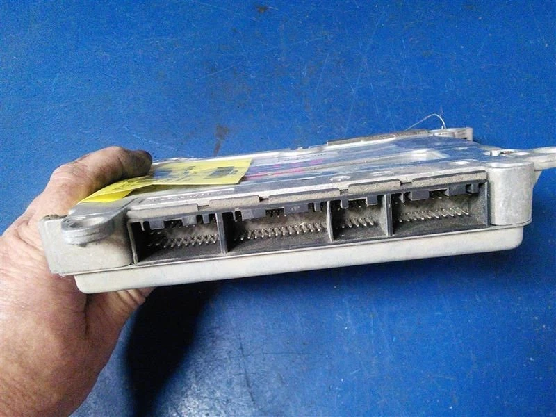 Módulo electrónico frontal multifunción Chasis ECM compatible con 99-00 WINDSTAR 212999 Foto 3 de 3