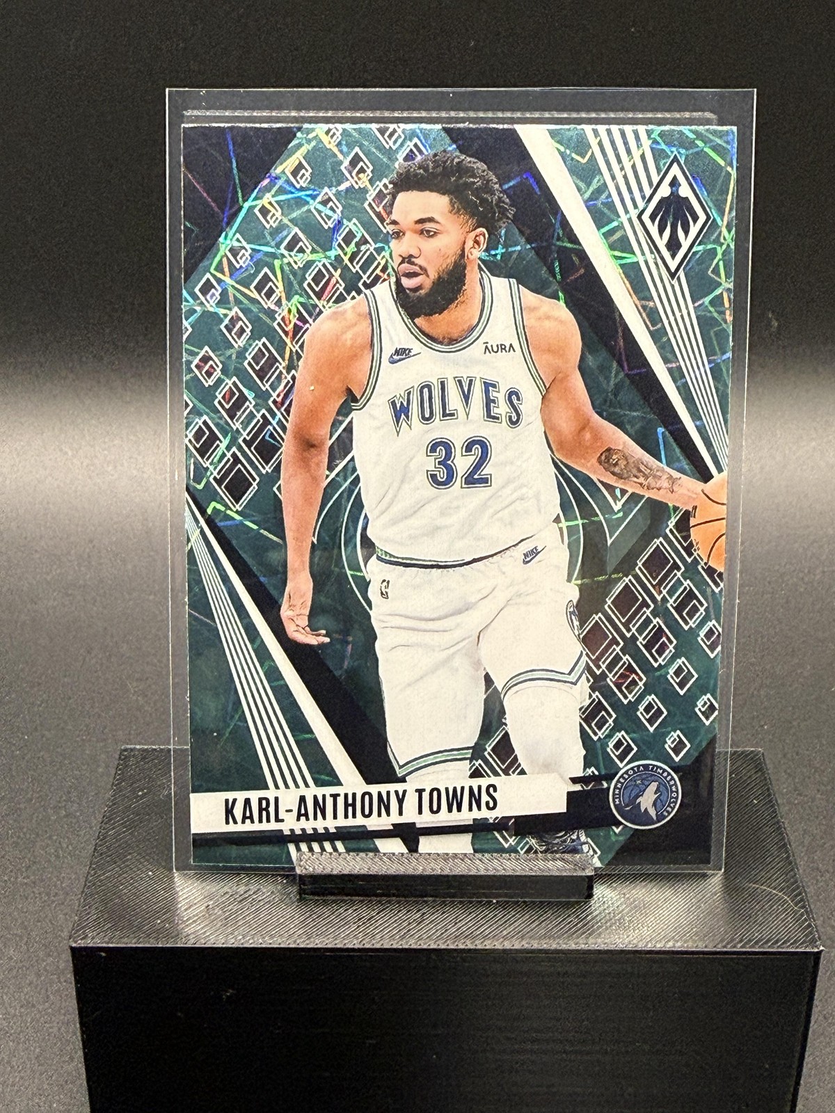2023-24 Panini Phoenix #165 Karl-Anthony Towns Phoenix Teal Lazer