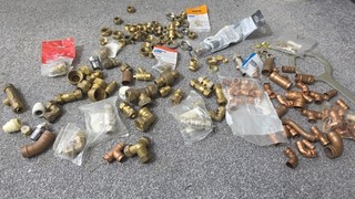 Job Lot of Mixed Plumbing Fittings Brass & Copper (Compression & Solder)