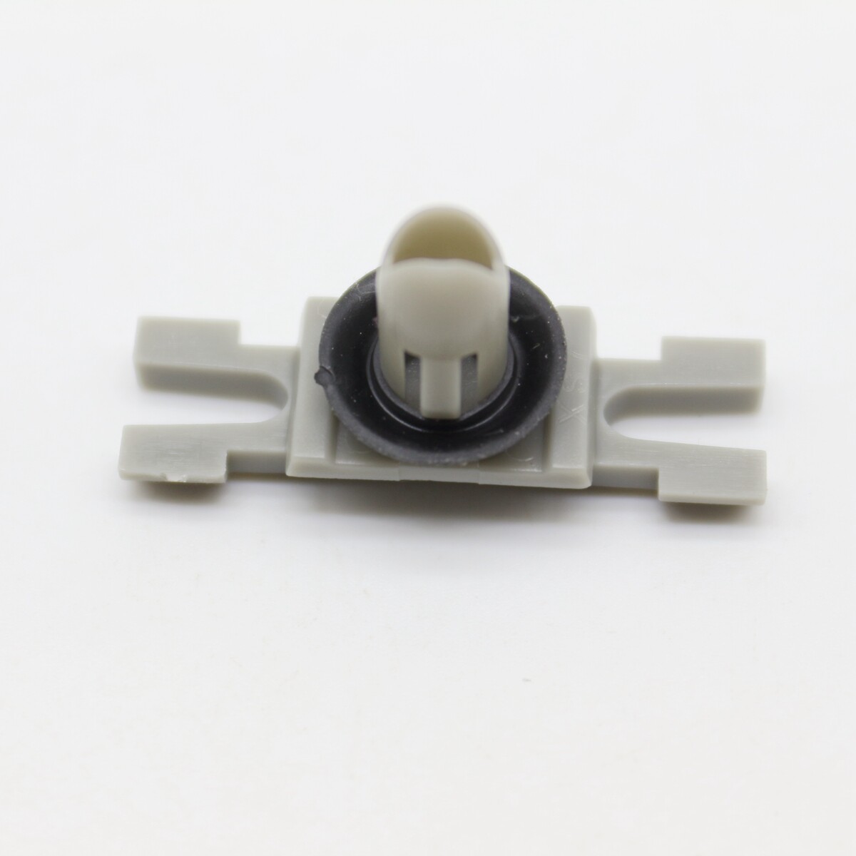 Reveal moulding Clip Fastener For BMW 51137117240, 51-13-7-117-240 