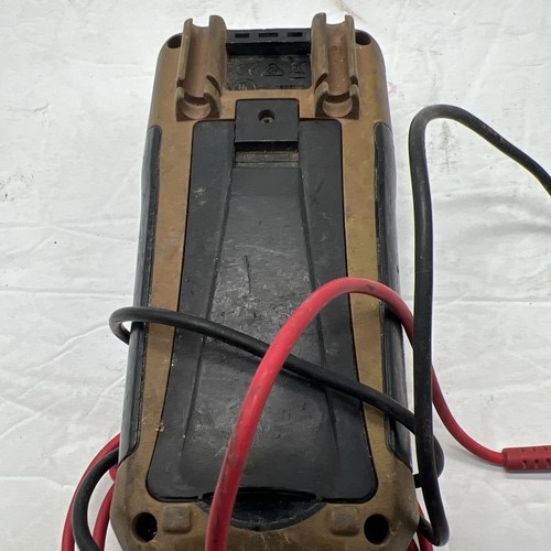 Southwire 10041N Auto Ranging Multimeter AC DC 600V - Picture 3 of 7