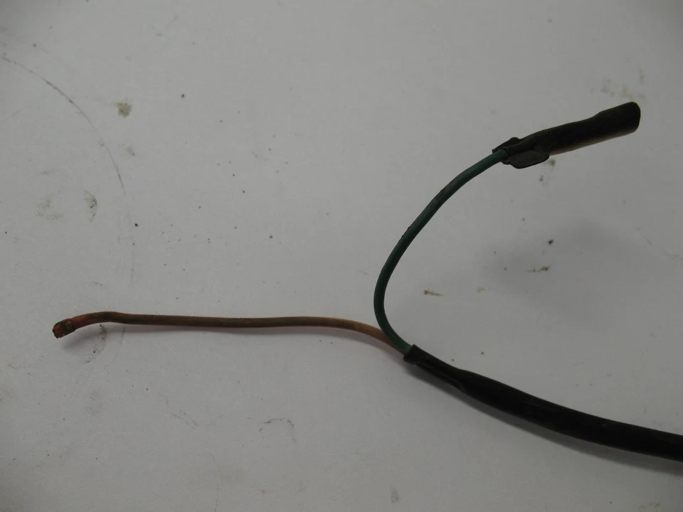 Interruptor de freno trasero Honda CT200 CT 200 TRAIL 90 1964-1966 35350-033-000 Foto 3 de 4