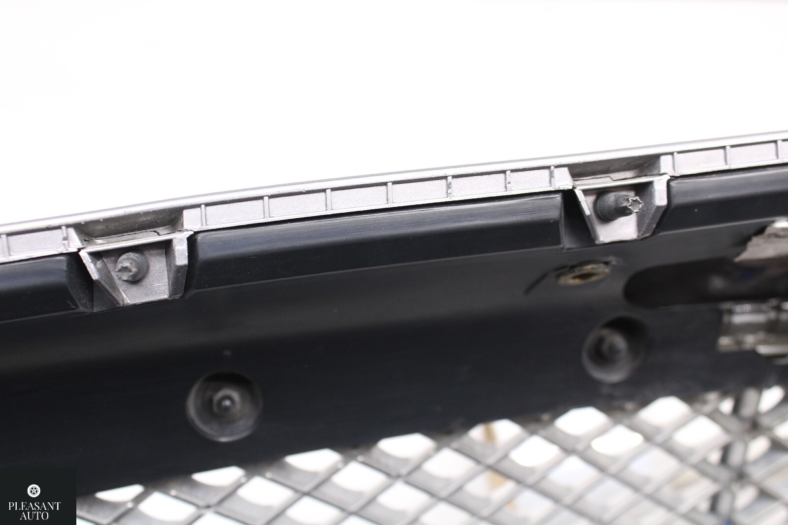 FRONT HOOD BUMPER RADIATOR GRILLE BENTLEY FLYING SPUR GT GTC (2004-2008) GRILL #