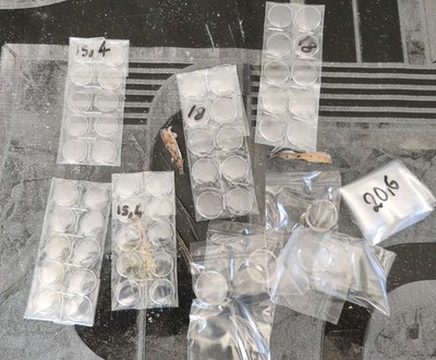 Konvolut +50 Plexiglas Uhrenglas von 15 bis 20,6 mm Ref VER (222)