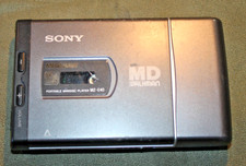 Sony MZ-E40 MD Walkman Digital Display Portable MiniDisc