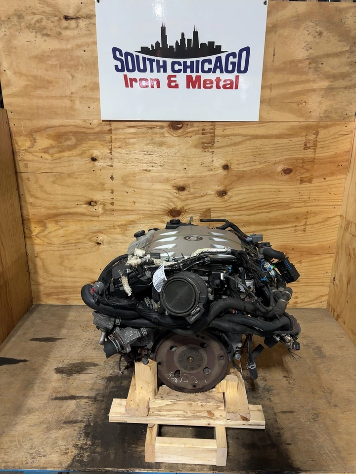 00 01 02 CADILLAC DEVILLE Conjunto de motor/motor (4,6 l) Vin Y (8º dígito) Foto 2 de 4