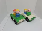 N Vintage Fisher Price little people lot/6: Family Dad Mom Boy Girl, 2 Cars
