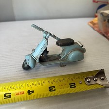 Rare Vintage Metal Italian Vespa Blue Scooter Small Scale Model Motorcycle
