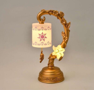 Disney Store Japan FEEL LIKE RAPUNZEL Tangled Pascal LED Light  2024 limited NEW