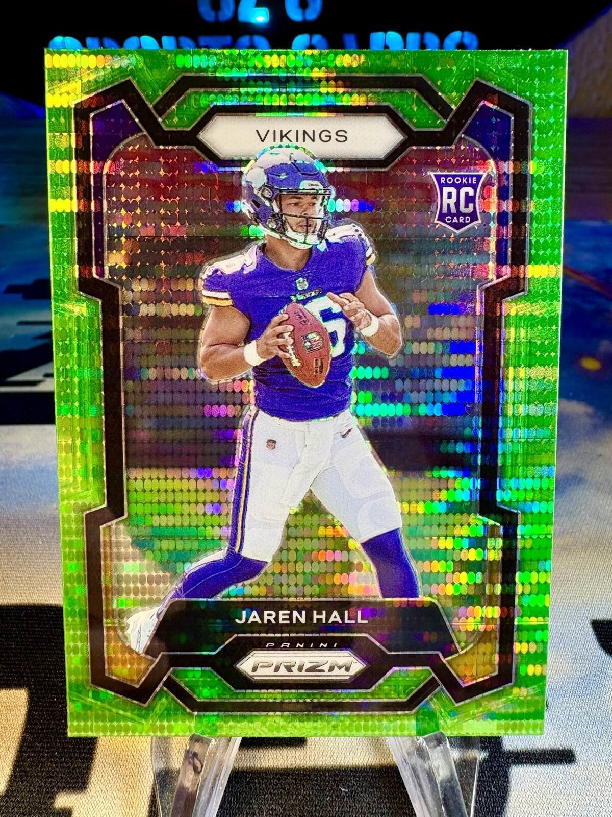 2023 Jaren Hall Panini Prizm Neon Green Pulsar Prizm Rookie Card #367 Vikings