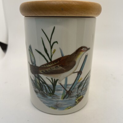 VTG 1978 Portmeirion Sedge Warbler Birds of Britian Canister w/Wood Lid-England