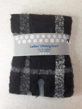 Old East Main Co Ladies Oblong Scarf Black White Gray