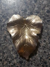 Vintag Leaf Scarf Ring Golden Leaf Motif Scarf Slide Jewelry Nature Naturalistic