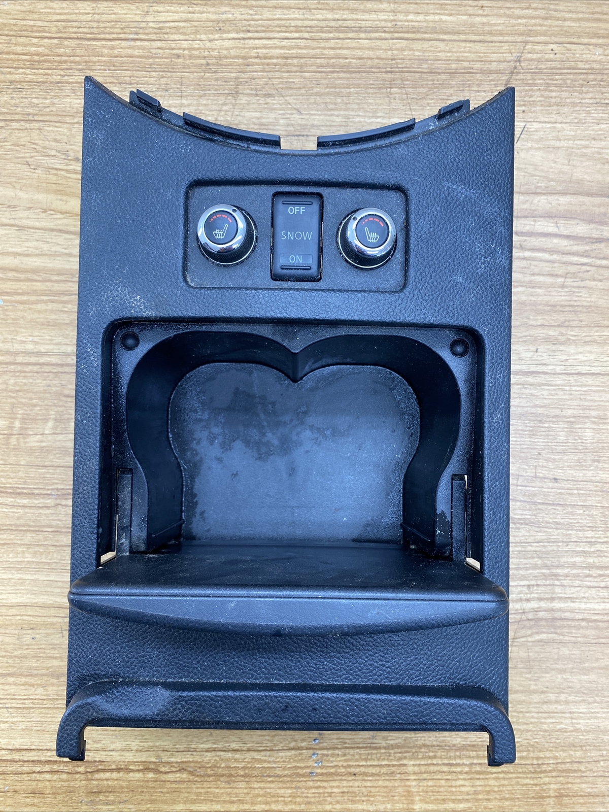 2008 2009 INFINITI G37 COUPE CENTER CONSOLE CUP HOLDER 68430JL00A OEM