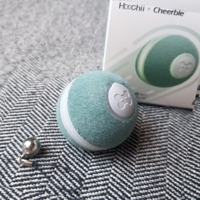 Cheerble M1 Automatic Rolling Bouncing Cat Ball Toy