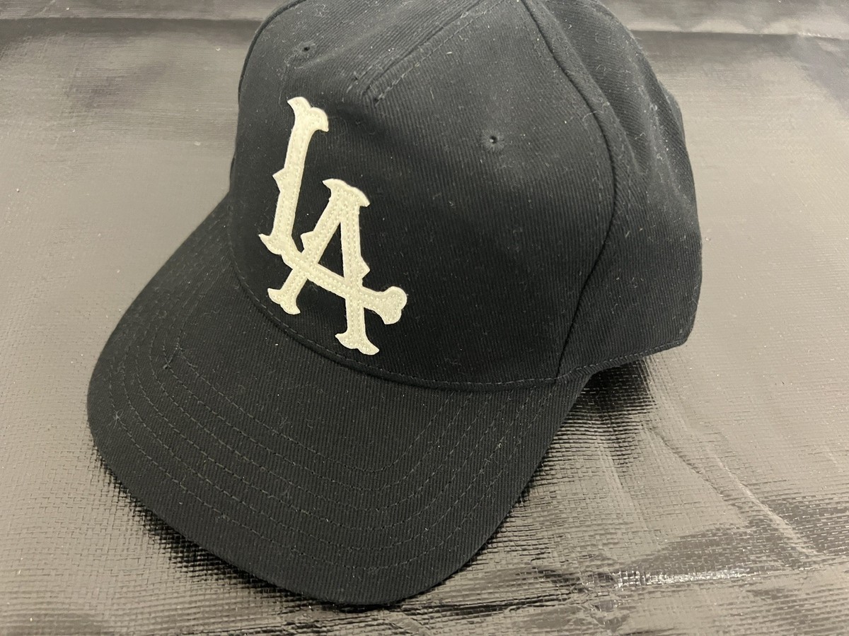 【80s 】ベースボールキャップ　トレフォイル　台湾　vintage LA Los Angeles Hat Cap Mad Engine Vintage Black SnapBack Curve