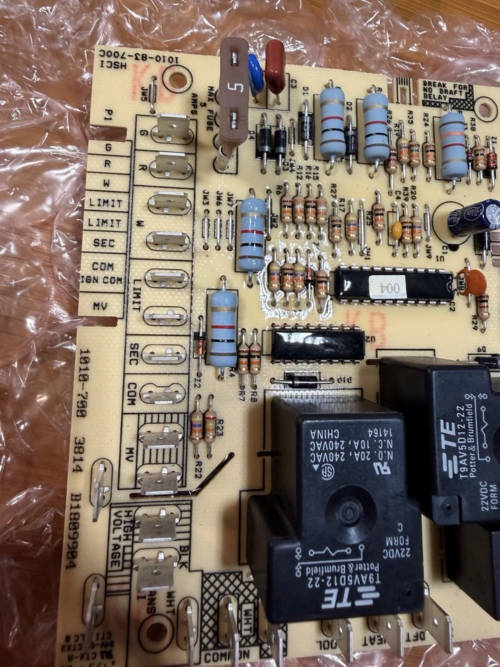 BRAND NEW GOODMAN OEM FAN CONTROL BOARD B1809904 OR B1809904S OEM 3814 - Image 4 of 4