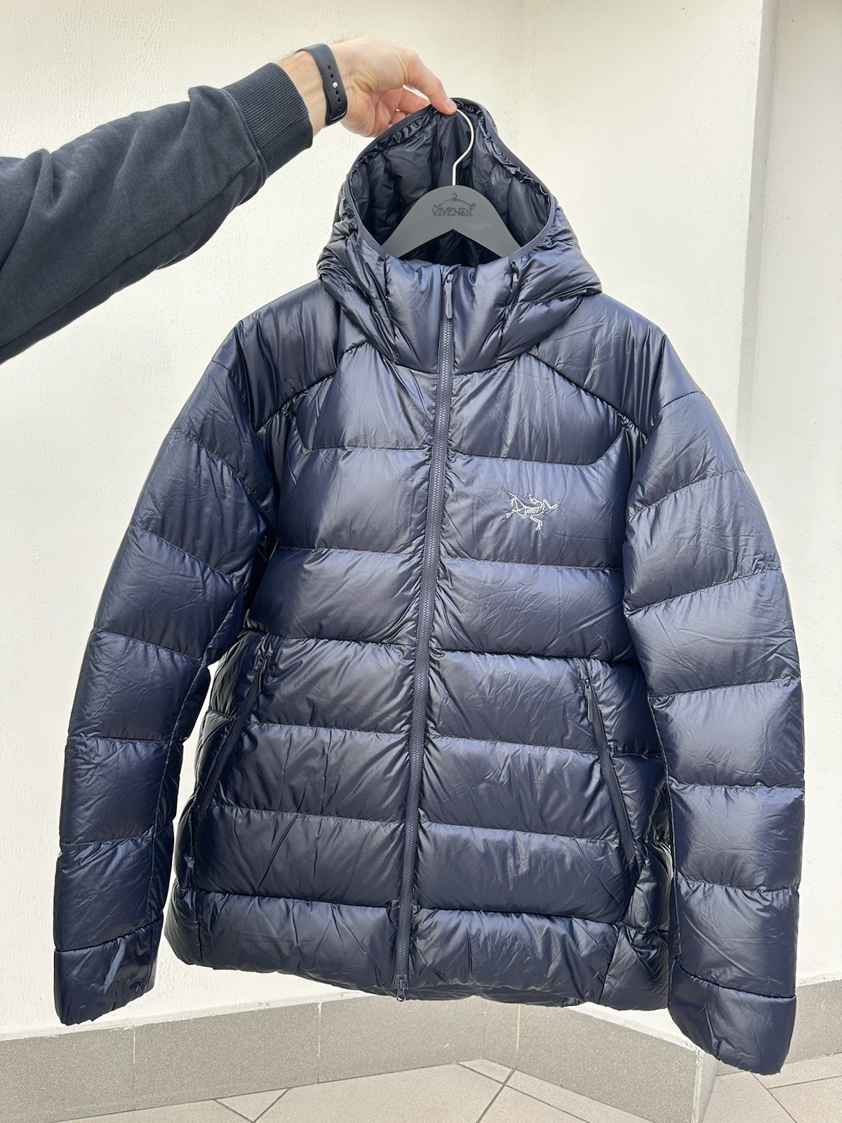 ARC'TERYX Piumino uomo Arcteryx Cerio con cappuccio colore nero zaffiro taglia L e XL