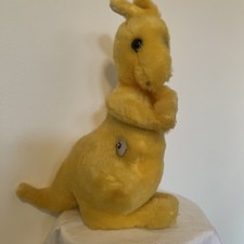 11  Vintage EDEN Yellow Kangaroo Musical Waggie Wind Up Plush Stuffed Animal Toy