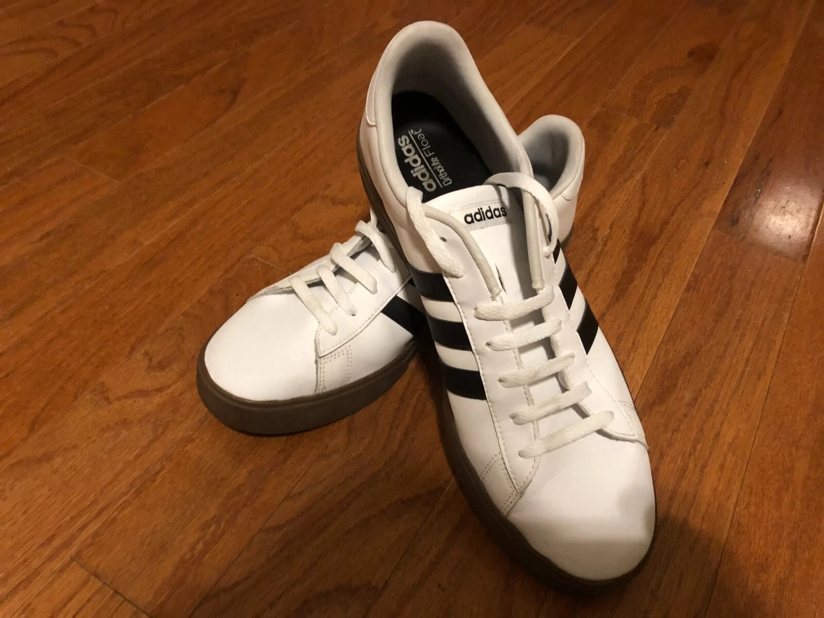 Men s Adidas Sz 13 Ortholite Float Shoes white sneakers