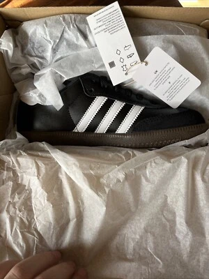 NEW IN BOX Adidas Samba Classic J Size 3.5